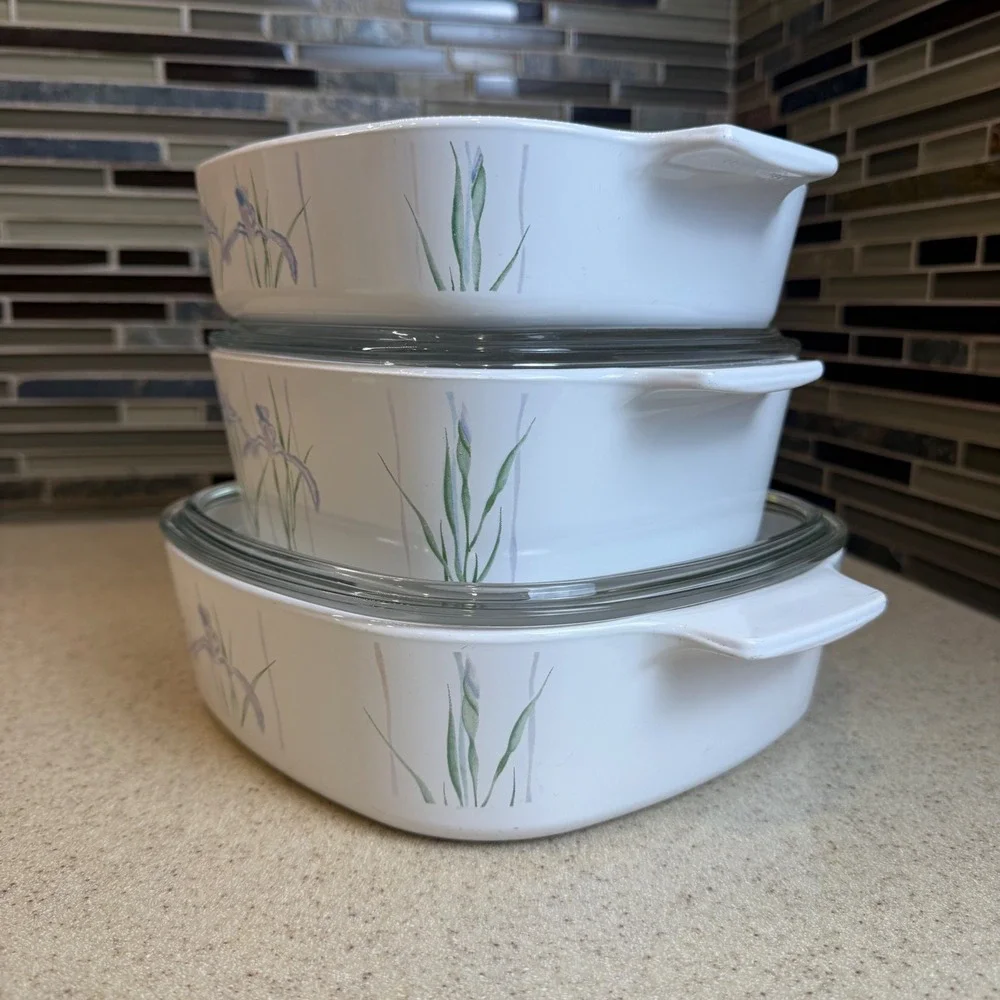 VTG Corning Ware Shadow Iris Casserole Dish 5pc Set w/ 2 Lids 1L, 1.5L, 2L